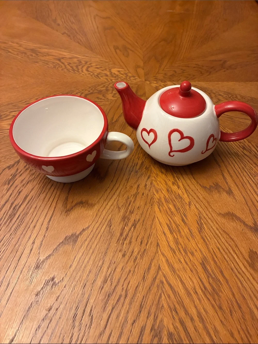N/A cheerful red